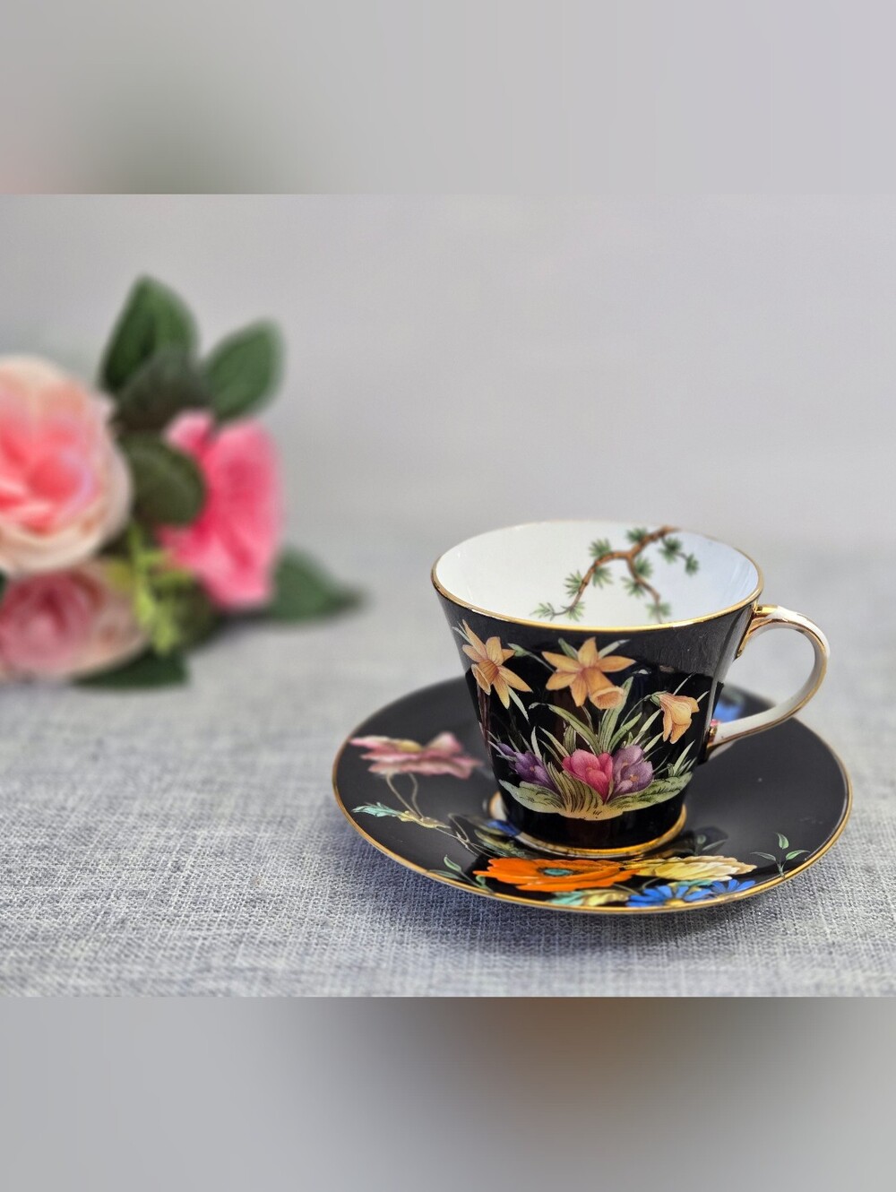Vintage Aynsley Black Teacup Saucer Set Mismatched Daffodil B4156 Poppy England